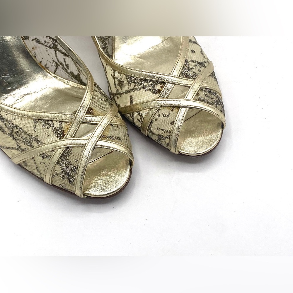 Stuart Weitzman - Mesh Pumps - Picture 9 of 9